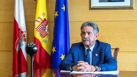 El presidente de Cantabria, Miguel &Aacute;ngel Revilla