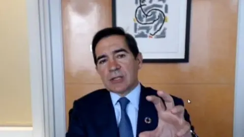 El presidente de BBVA, Carlos Torres, en el curso APIE-UIMP.