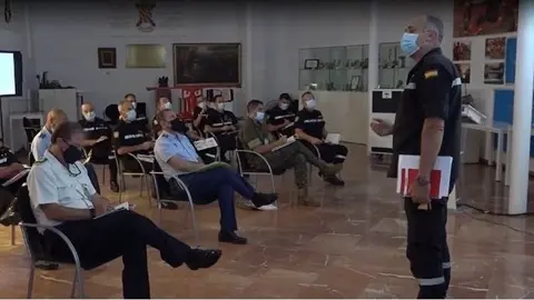 Reuni&oacute;n de coordinaci&oacute;n en el cuartel general de la Unidad Militar de Emergencias (UME) en Torrej&oacute;n de Ardoz (Madrid) para el env&iacute;o de rastreadores contra el Covid-19 a las CCAA.
