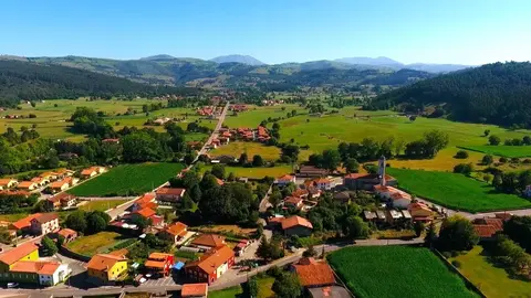 N&uacute;cleo de poblaci&oacute;n en Cantabria