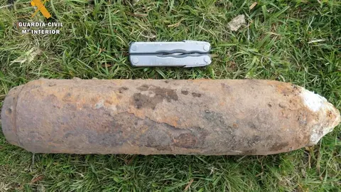 Rdo. Nota De Prensa Guardia Civil (Destruida Una Bomba De Aviaci&oacute;n Encontrada En Un Paraje De Pico Jano)