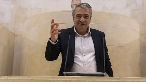 El secretario general de CC.OO de Cantabria, Carlos S&aacute;nchez