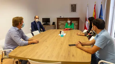 Reunic&oacute;n consejera de Empleo con FMC