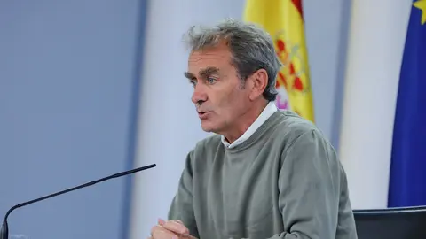 el director del Centro de Coordinaci&oacute;n de Alertas y Emergencias Sanitarias -CCAES- Fernando Sim&oacute;n, comparece en rueda de prensa telem&aacute;tica en Moncloa, para informar de la evoluci&oacute;n de la COVID-19, en Madrid (Espa&ntilde;a), a 28 de septiembre de 2020.