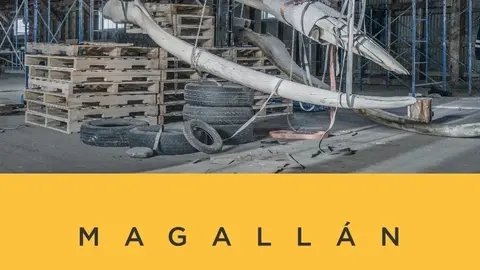 Cartel de la exposici&oacute;n 'Magall&aacute;n', del c&aacute;ntabro Eduardo Rivas