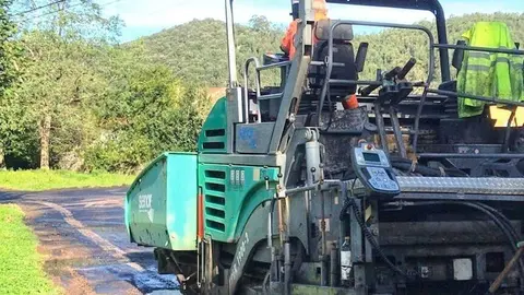 Mejora de caminos en Hazas de Cesto