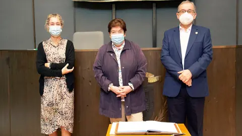 Nota Uc Toma Posesi&oacute;n Directora Matem&aacute;tica Aplicada