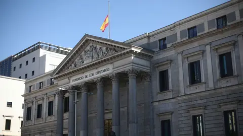 Fachada del Congreso de los Diputados donde durante la jornada de hoy se est&aacute; celebrando un pleno de sesi&oacute;n de control al Gobierno centrado en las medidas post-COVID 19, la derogaci&oacute;n de la reforma laboral y la destituci&oacute;n por parte del ministro del Inter