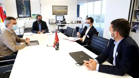 Reuni&oacute;n Cluster del Fuego Cantabria