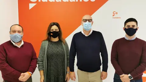 Miembros de la Junta Directiva de Ciudadanos. De izda a derecha, Rub&eacute;n G&oacute;mez, Esther Merino, F&eacute;lix &Aacute;lvarez y Diego Mara&ntilde;&oacute;n