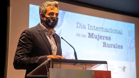 El vicepresidente, Pablo Zuloaga, en el acto de 'Mujeres Valientes'