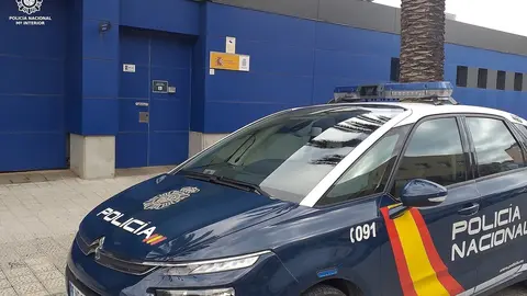 Coche de la Polic&iacute;a Nacional