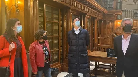 Visita a la Biblioteca Men&eacute;ndez Pelayo
