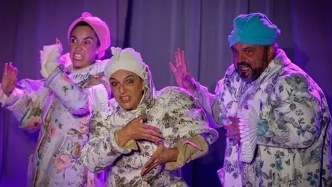 "Tal vez so&ntilde;ar", de Hilo Producciones