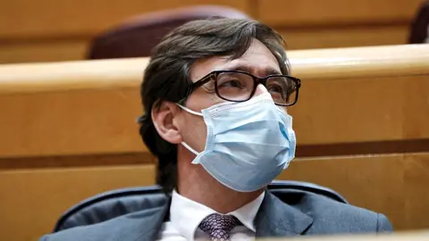 El ministro de Sanidad, Salvador Illa, durante una sesi&oacute;n de control al Gobierno en el Senado, a 20 de octubre de 2020.