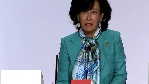 La presidenta de Banco Santander, Ana Patricia Bot&iacute;n, en la junta de accionistas celebrada en octubre de 2020.
