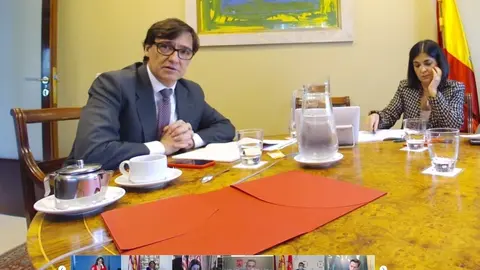 El ministro de Sanidad, Salvador Illa, y la ministra de Pol&iacute;tica Territorial, Carolina Darias, se re&uacute;ne con la FEMP.