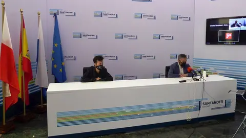 Nota El Siglo De Gald&oacute;s Incluye Foto Y Audios