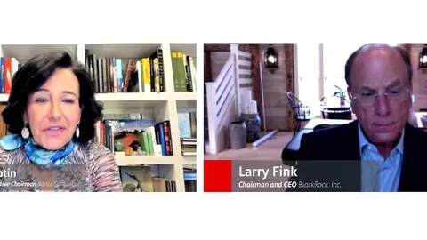 La presidenta del Santander, Ana Bot&iacute;n, y el consejero delegado de BlackRock, Larry Fink, en la Conferencia Internacional de Banca 2020 del Santander.