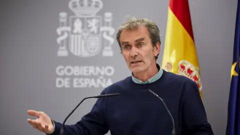 El director del Centro de Coordinaci&oacute;n de Alertas y Emergencias Sanitarias (CCAES), Fernando Sim&oacute;n