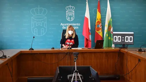 La alcaldesa de Pi&eacute;lagos, Ver&oacute;nica Samperio, en el Pleno