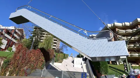 Instalaci&oacute;n de las rampas  y la escalera