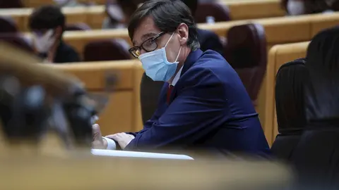 El ministro de Sanidad, Salvador Illa, en una sesi&oacute;n de control al Gobierno en el Senado, en Madrid (Espa&ntilde;a), a 3 de noviembre de 2020.