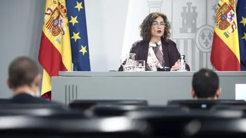 La ministra Portavoz y de Hacienda, Mar&iacute;a Jes&uacute;s Montero, comparece en rueda de prensa posterior al Consejo de ministros