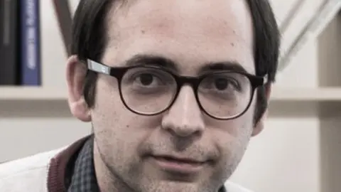 El artista Daniel Silvo