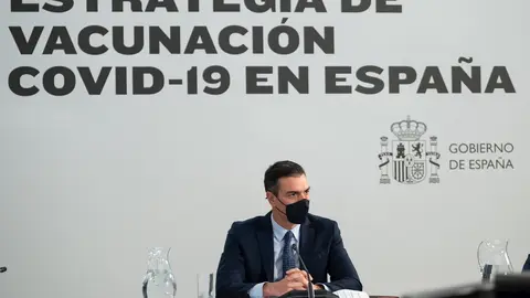 El presidente del Gobierno, Pedro S&aacute;nchez, preside la reuni&oacute;n del Comit&eacute; de Seguimiento del Coronavirus y estudio de los proyectos de vacunas, en el Complejo de la Moncloa, Madrid (Espa&ntilde;a), a 23 de noviembre de 2020.