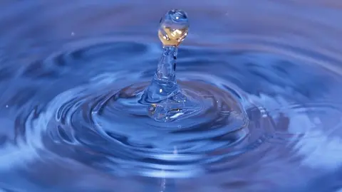 El agua puede existir en dos estados l&iacute;quidos que no se mezclan