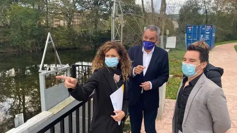 Visita de la delegada del Gobierno, Ainoa Qui&ntilde;ones, a Li&eacute;rganes, y a la presa de Regolgo