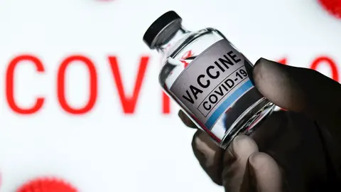 Moderna ha solicitado la aprobaci&oacute;n de emergencia para su candidata a vacuna contra el coronavirus en Estados Unidos.