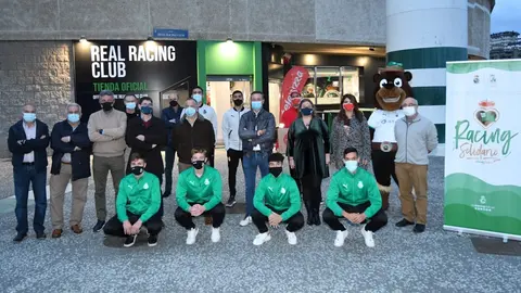 El Racing de Santander inicia su recogida de alimentos y juguetes para los m&aacute;s desfavorecidos de Cantabria