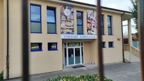 Colegio Torr&aacute;nz, de &Aacute;naz (Medio Cudeyo)