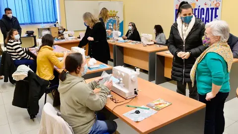 La alcaldesa, Gema Igual, en el taller