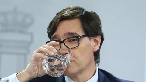 El ministro de Sanidad, Salvador Illa, comparece en rueda de prensa tras la reuni&oacute;n del Consejo Interterritorial del Sistema Nacional de Salud, en Madrid (Espa&ntilde;a), a 2 de diciembre de 2020.