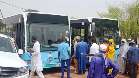 Los autobuses donados a Senegal