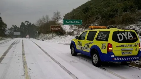 Nieve En Los Puertos De Monta&ntilde;a De Cantabria