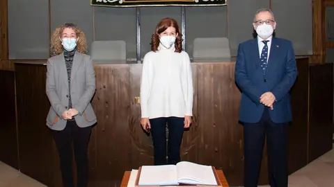 Mar Marcos, directora de la Escuela de Doctorado de la UC