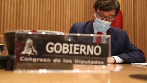 El ministro de Sanidad, Salvador Illa, durante la Comisi&oacute;n de Sanidad y Consumo del Congreso de los Diputados, en Madrid, (Espa&ntilde;a), a 8 de octubre de 2020.
