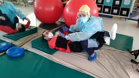 Programa del Banco Santander a ayudar a colectivos vulnerables.