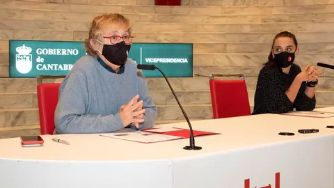 Las directoras generales de Acci&oacute;n Cultural, Gema Agudo, y de Juventud, Irene Lanuza, presentan 'Christmas edition'