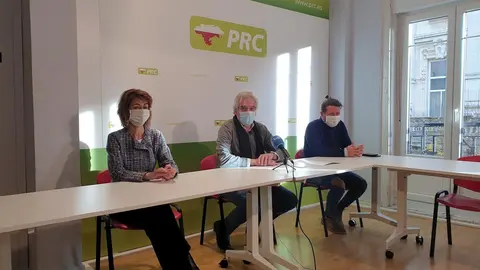 El portavoz regionalista, Jos&eacute; Mar&iacute;a Fuentes-Pila, con dos concejales