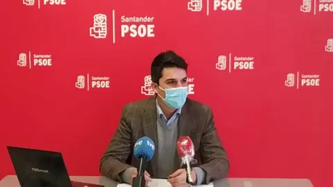 El portavoz del PSOE, Daniel Fern&aacute;ndez
