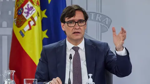 El ministro de Sanidad, Salvador Illa, ofrece una rueda de prensa tras el Consejo Interterritorial del Sistema Nacional de Salud, en Madrid (Espa&ntilde;a), a 16 de diciembre de 2020.