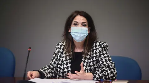 La secretaria de Estado de Sanidad, Silvia Calz&oacute;n