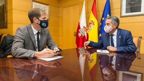 El presidente de Cantabria, Miguel &Aacute;ngel Revilla, recibe al nuevo Comit&eacute; Ejecutivo de CEOE-CEPYME