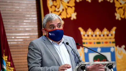 El secretario general de la Uni&oacute;n de Profesionales y Trabajadores Aut&oacute;nomos (UPTA), C&eacute;sar Garc&iacute;a, interviene durante un acto p&uacute;blico.