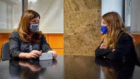 La presidenta del PP de Cantabria, Mar&iacute;a Jos&eacute; S&aacute;enz de Buruaga,  se re&uacute;ne con Beatriz Fanjul, &uacute;nica candidata a presidir Nuevas Generaciones